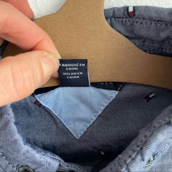Tommy Hilfiger Button Down Blue Shirt Youth Size 4 - Picture 4 of 8